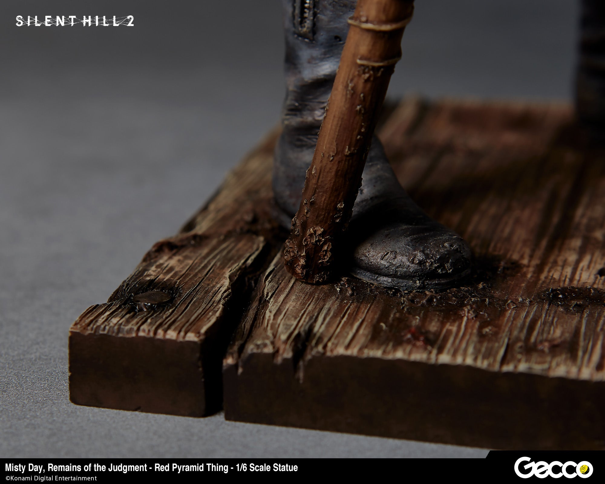SILENT HILL 2/ 霧の日、裁きの跡 ー レッドピラミッドシング ー